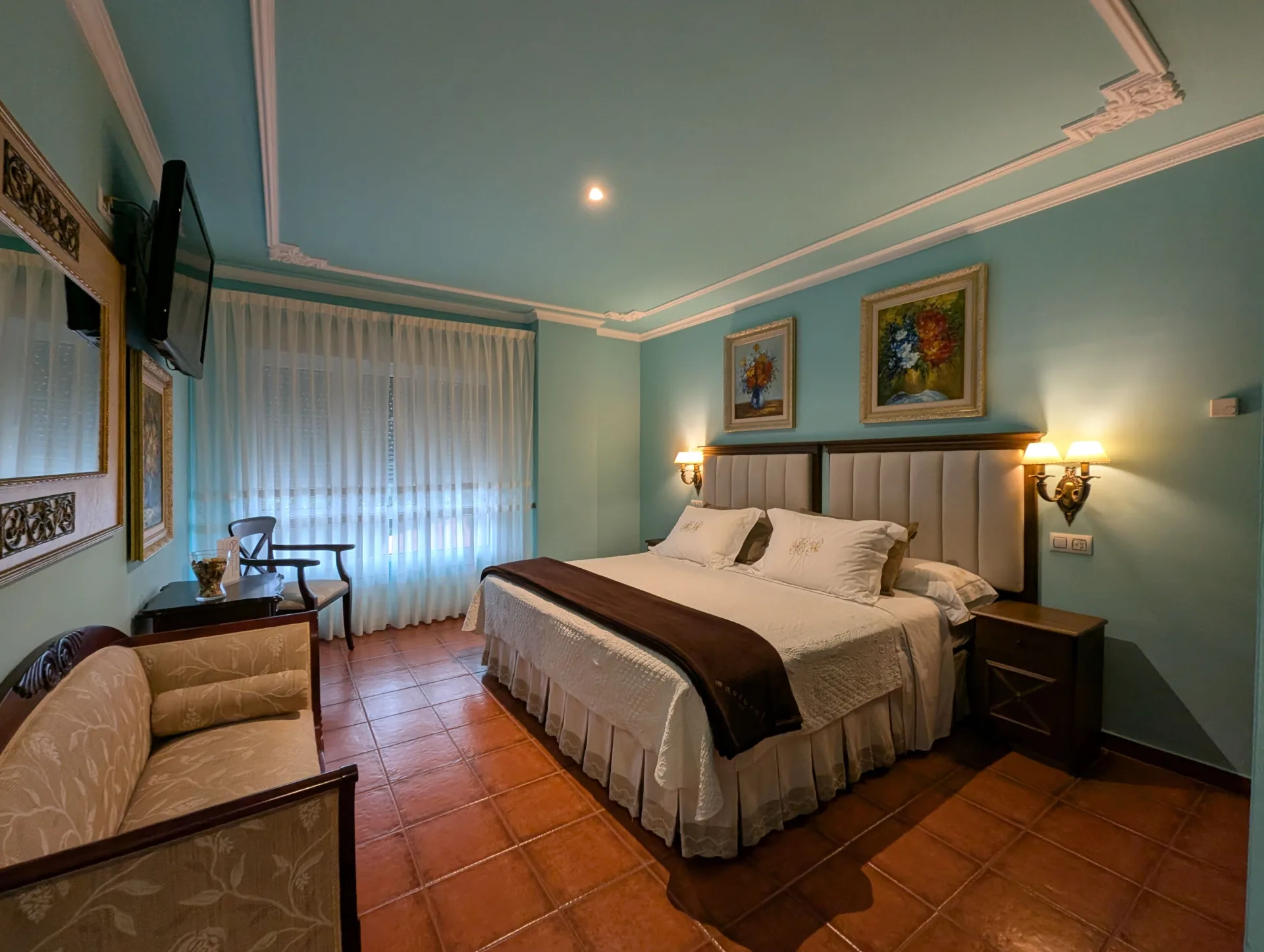 Room details